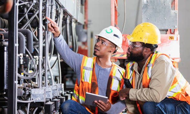 Best Emergency Electrical Repair  in Orland Hls, IL